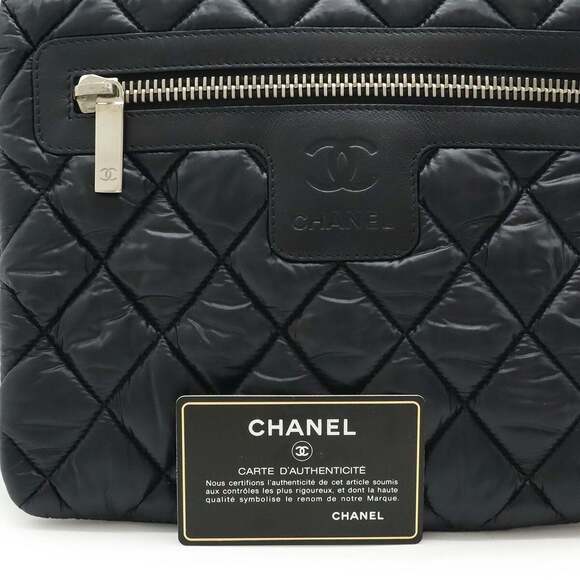 CHANEL Black Shoulder Bag - Picture 10 of 10